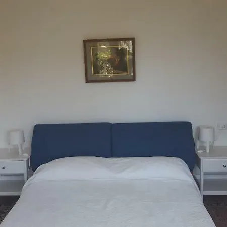 Villino Piera, 250 M Dal Mare Feriehus