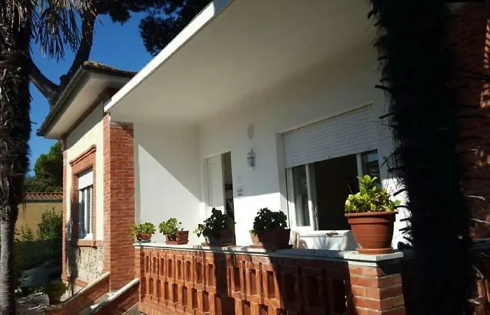 Villino Piera, 250 M Dal Mare